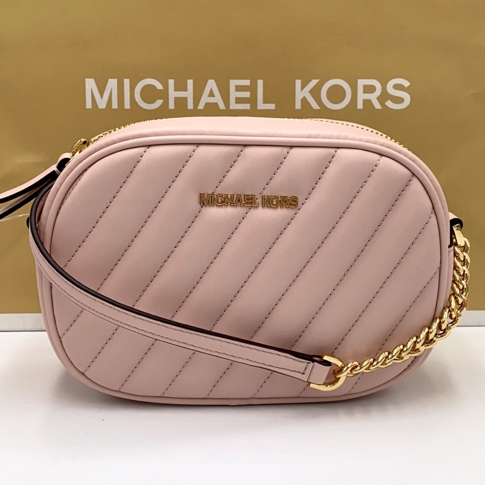 MICHAEL KORS ROSE SM OVAL CAMERA XBODY POWDER BLS - Picture 2 of 16